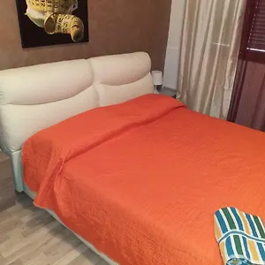 Bed&fly Near Airport Fontanarossa Bagno Privato In Katania